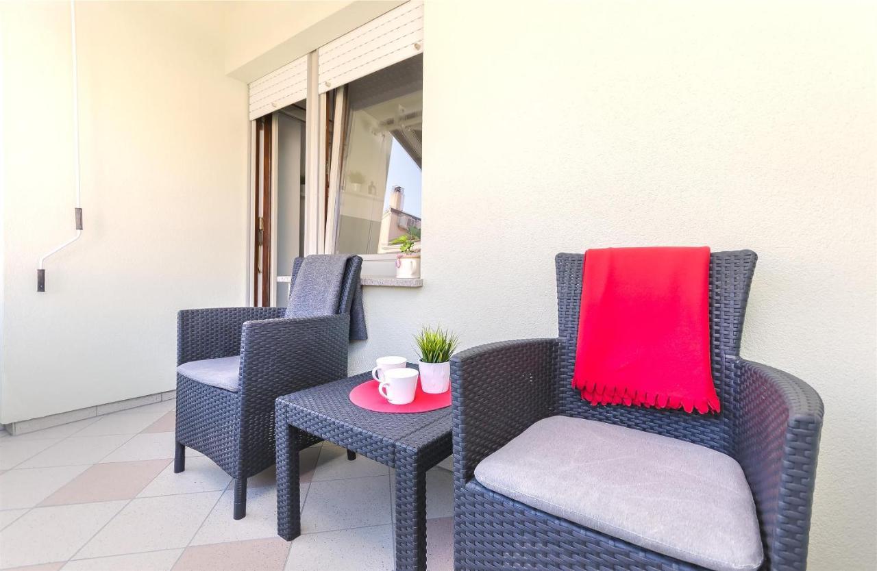 Apartment Mare Srima Exterior foto
